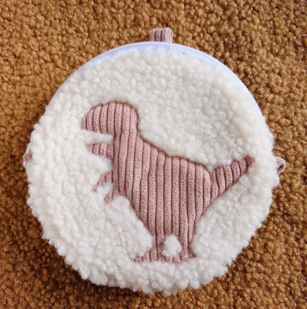 にじさんじ 赤城ウェンイメージ恐竜モチーフまんまるポーチ