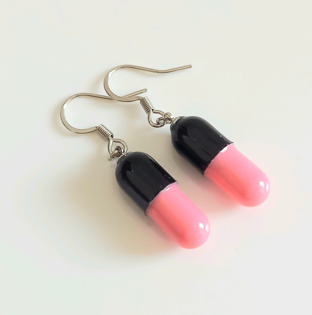 カプセル☆お薬 ピアス イヤリング