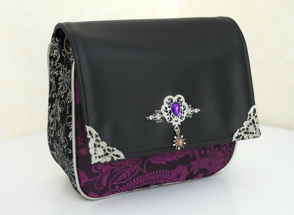 マダムヘルタ イメージポシェット