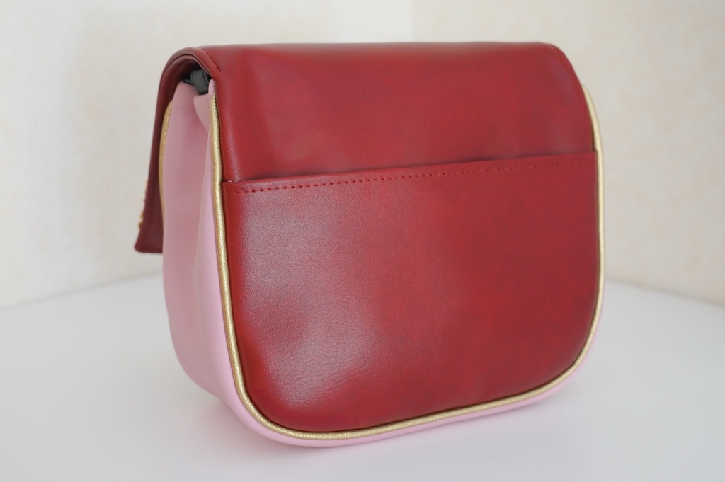 ヒアンシー イメージポシェット