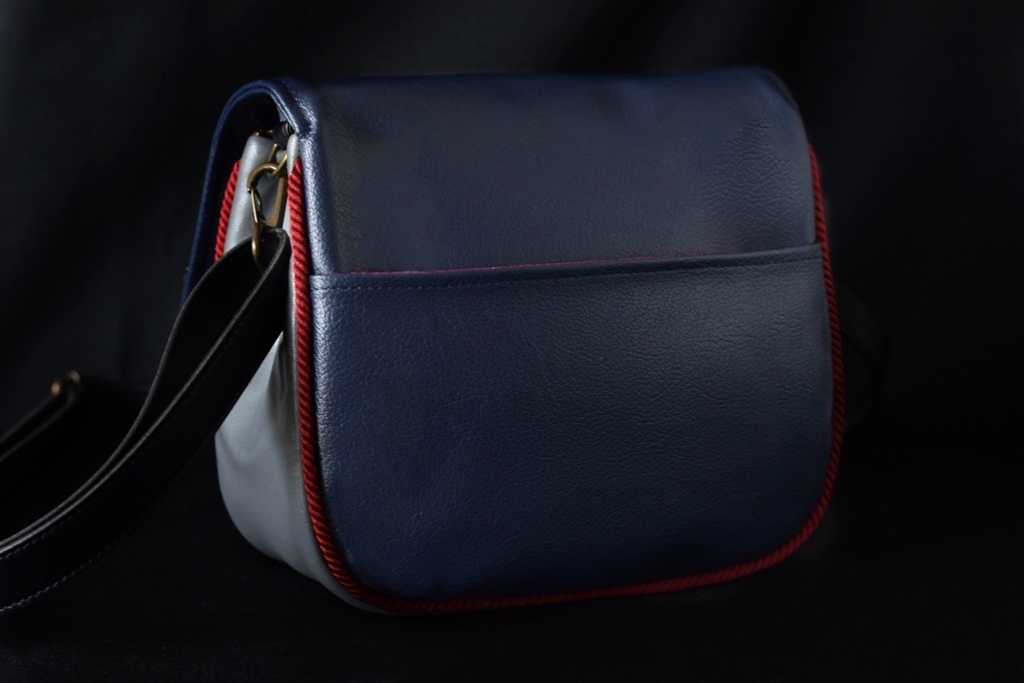 刃 イメージポシェット