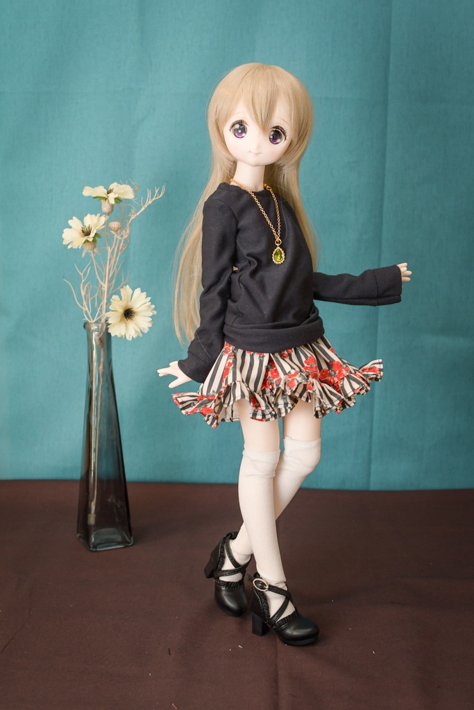 フリルスカート/薔薇