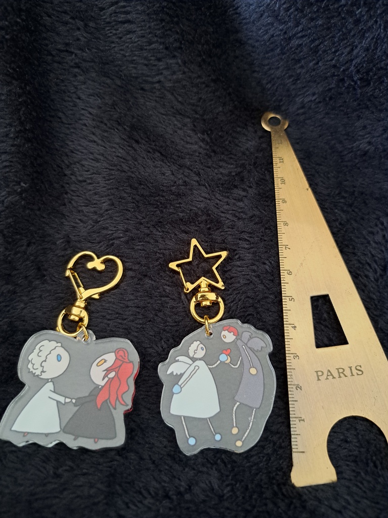 アジラフェルとクロウリーのアクリルキーホルダー(オーナメント風、ふたり)