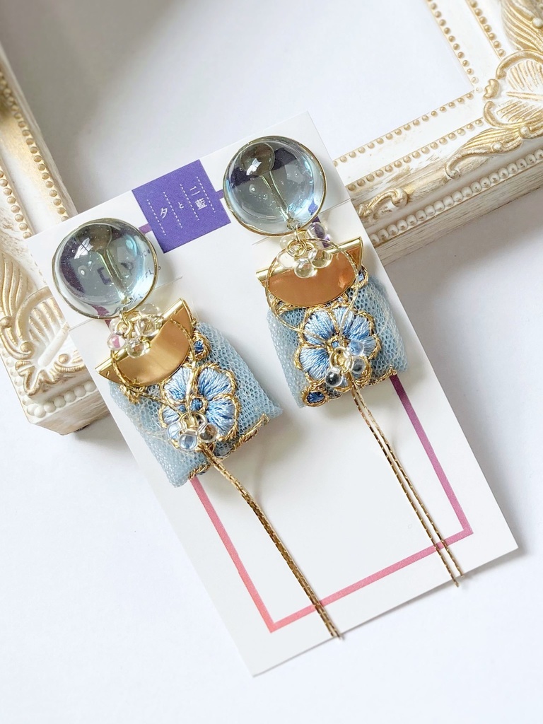 ニィロウ/耳飾り