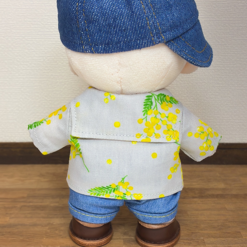 15cmぬいぐるみサイズ セーラーカラーシャツ グレー地にミモザ 再販なし