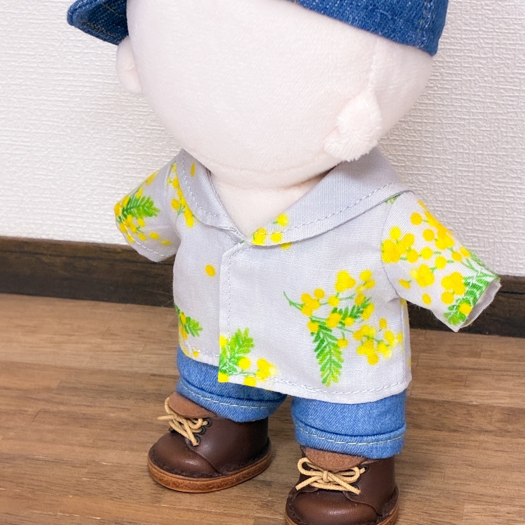 15cmぬいぐるみサイズ セーラーカラーシャツ グレー地にミモザ 再販なし