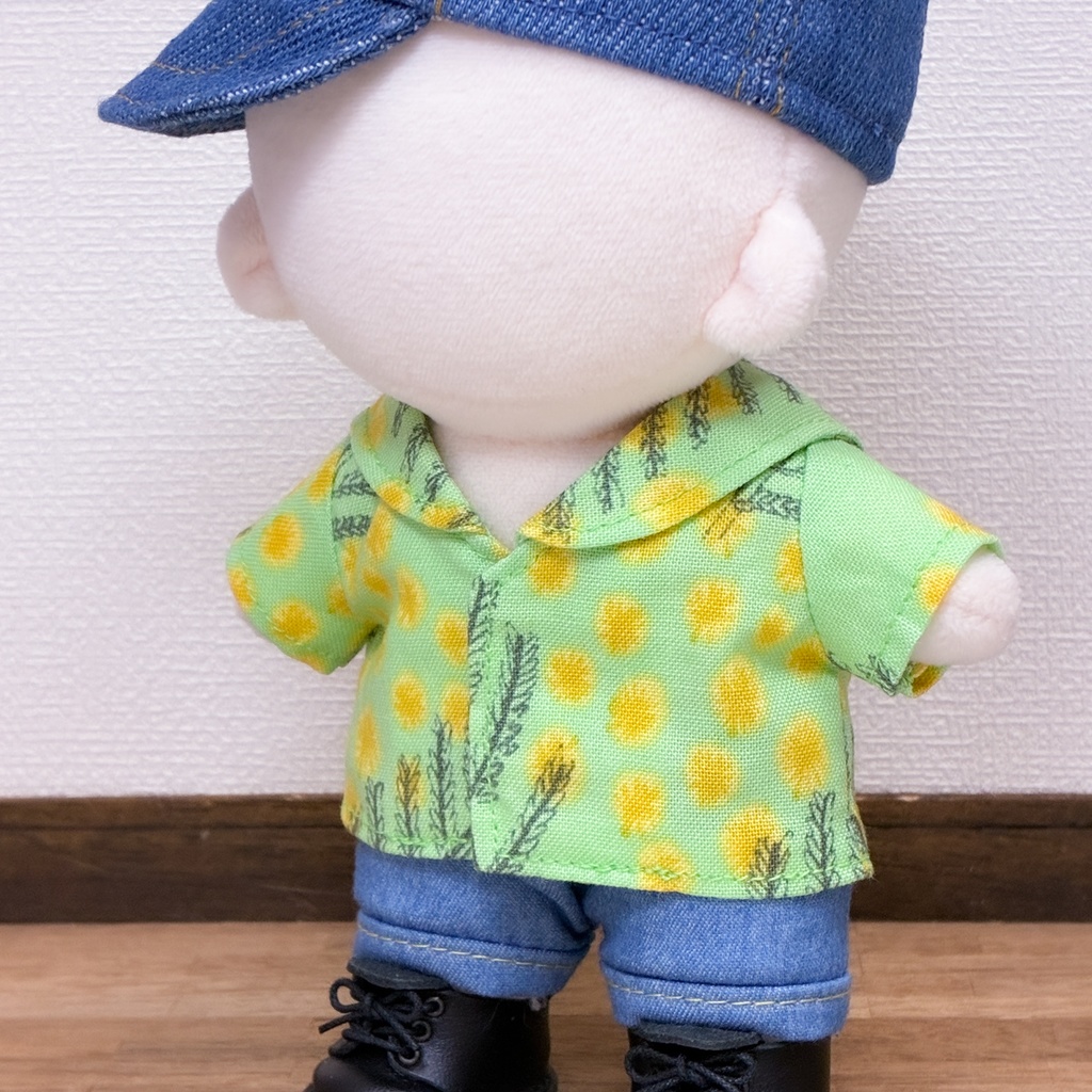 15cm〜ぬいぐるみサイズ ライトグリーンにミモザのセーラーカラーシャツ ハンドメイド お洋服