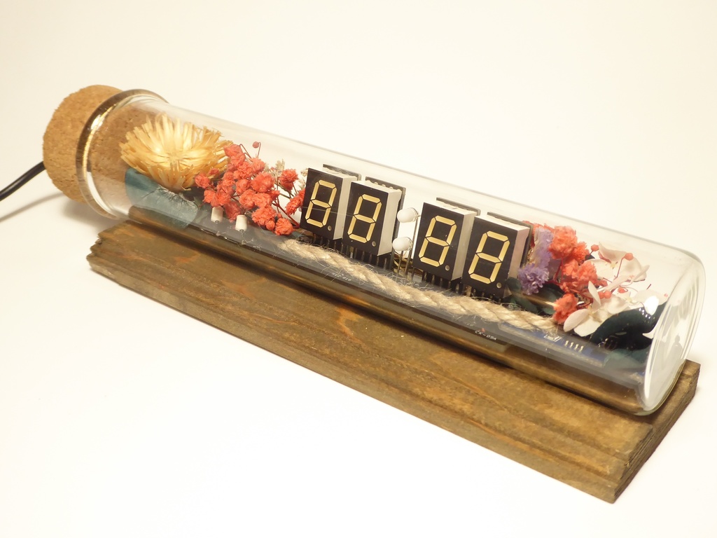 【鏡文字版】コルク瓶型デジタルLED時計(椿)-CK05001-
