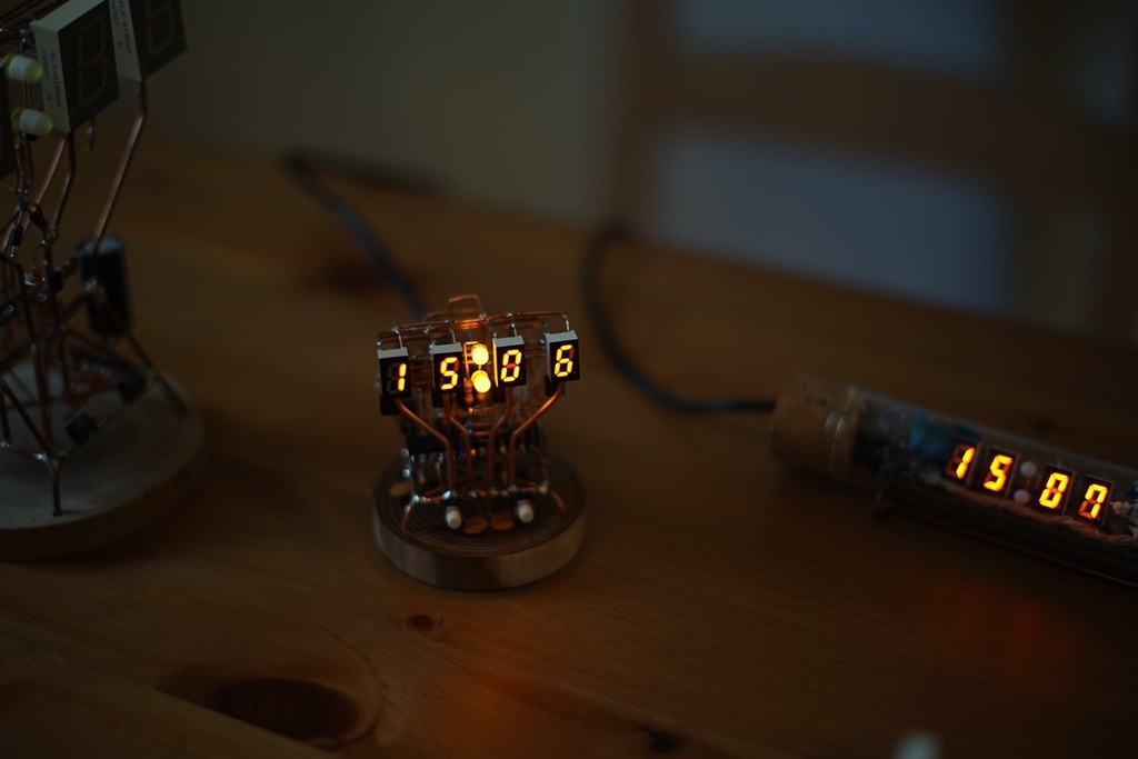 空中配線式LED時計(CK08)