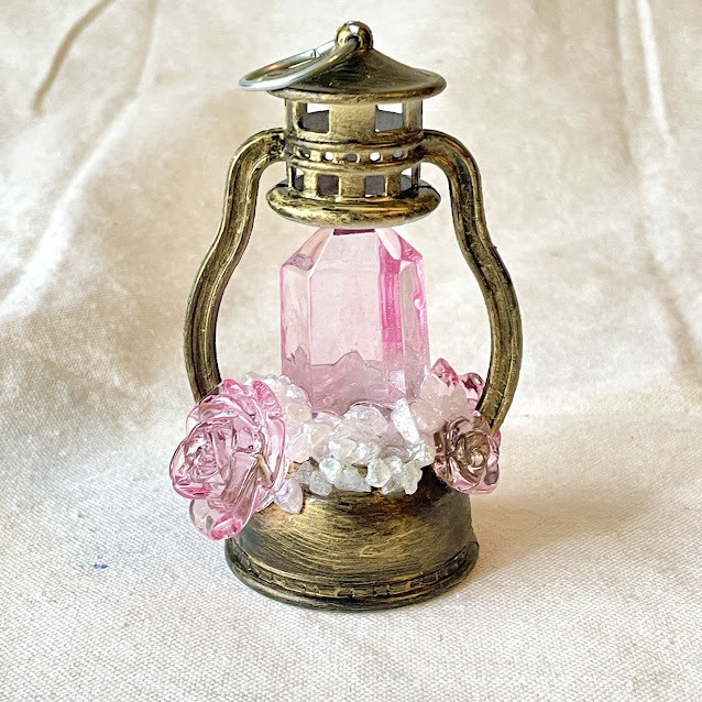薔薇と水晶のランタン|幻想的ミニLEDライト