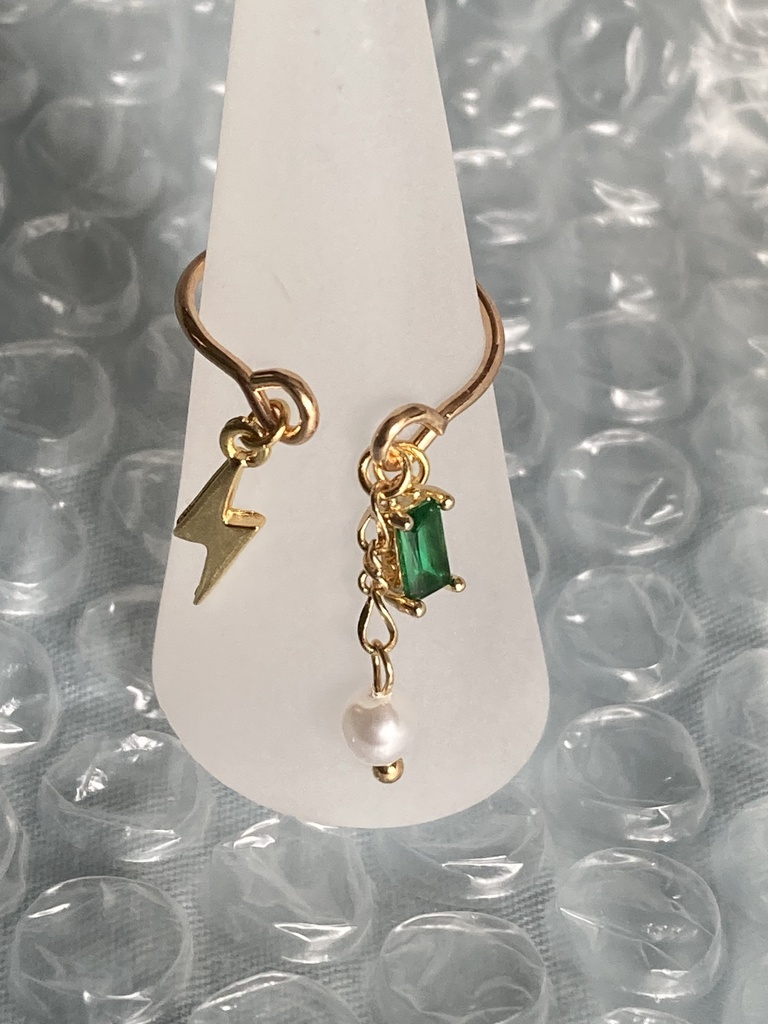 イナズマワイヤーリング(フリーサイズ)