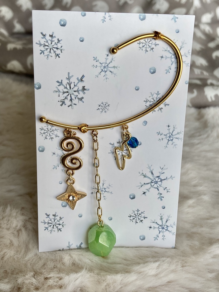 忍び緑のイヤーフック