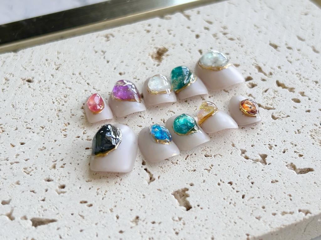 「崩スタ」十の石心イメージネイルチップ