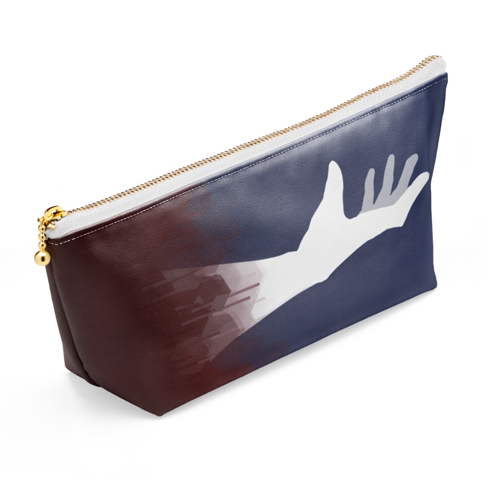 まがまがしいポーチ