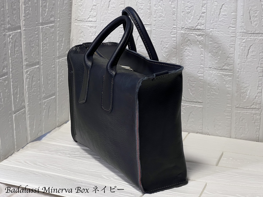 WS 〜A4サイズのヌメ革バッグ〜