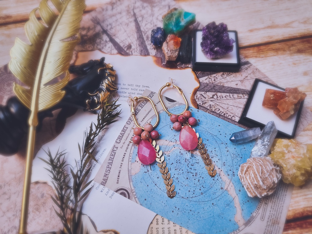 【ピアス、イヤリング】紅葉ほむら