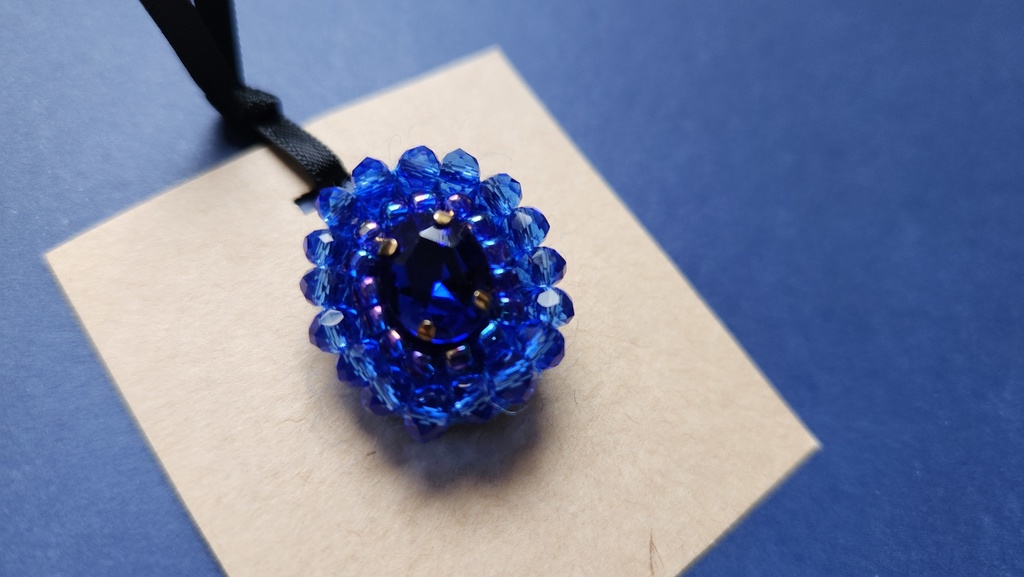 学年カラー別ブローチ(小)