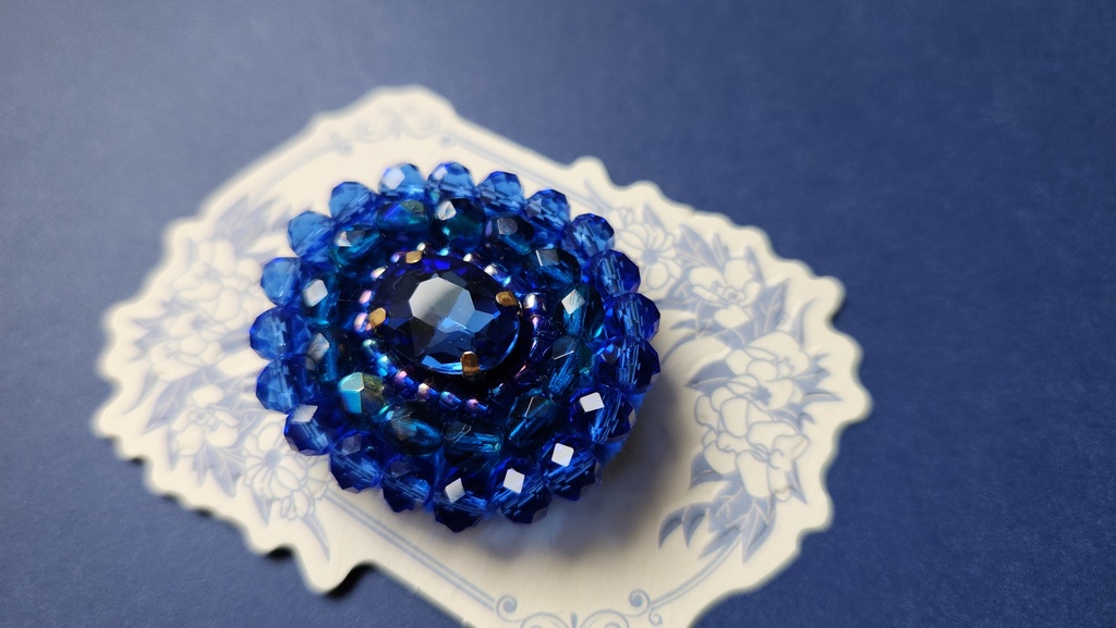 学年カラー別ブローチ(大)