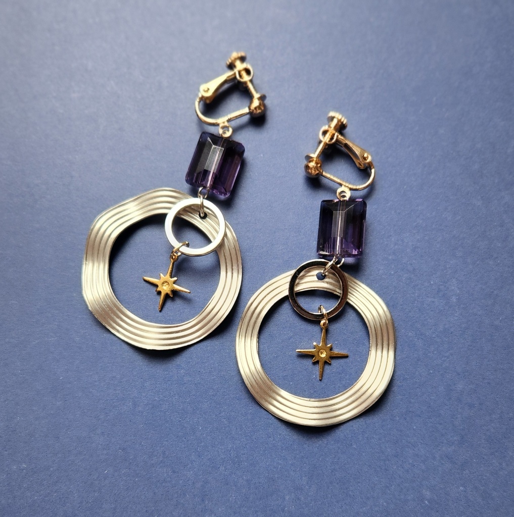 得意武器アクセサリー:4年生、教師