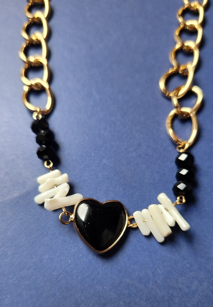 得意武器アクセサリー:4年生、教師