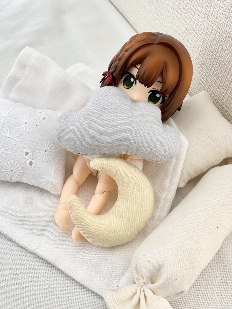ドール撮影用クッションセット　Moon & Cloud