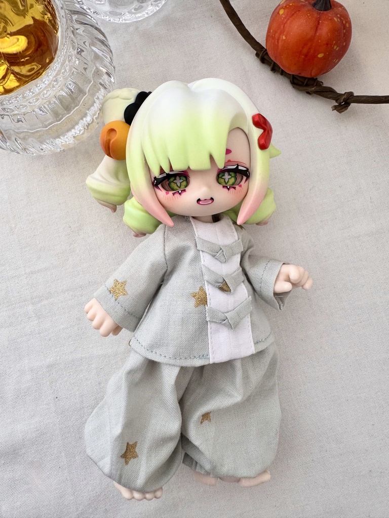 ブラインドドールサイズ　カンフーパジャマ　星屑グリーン