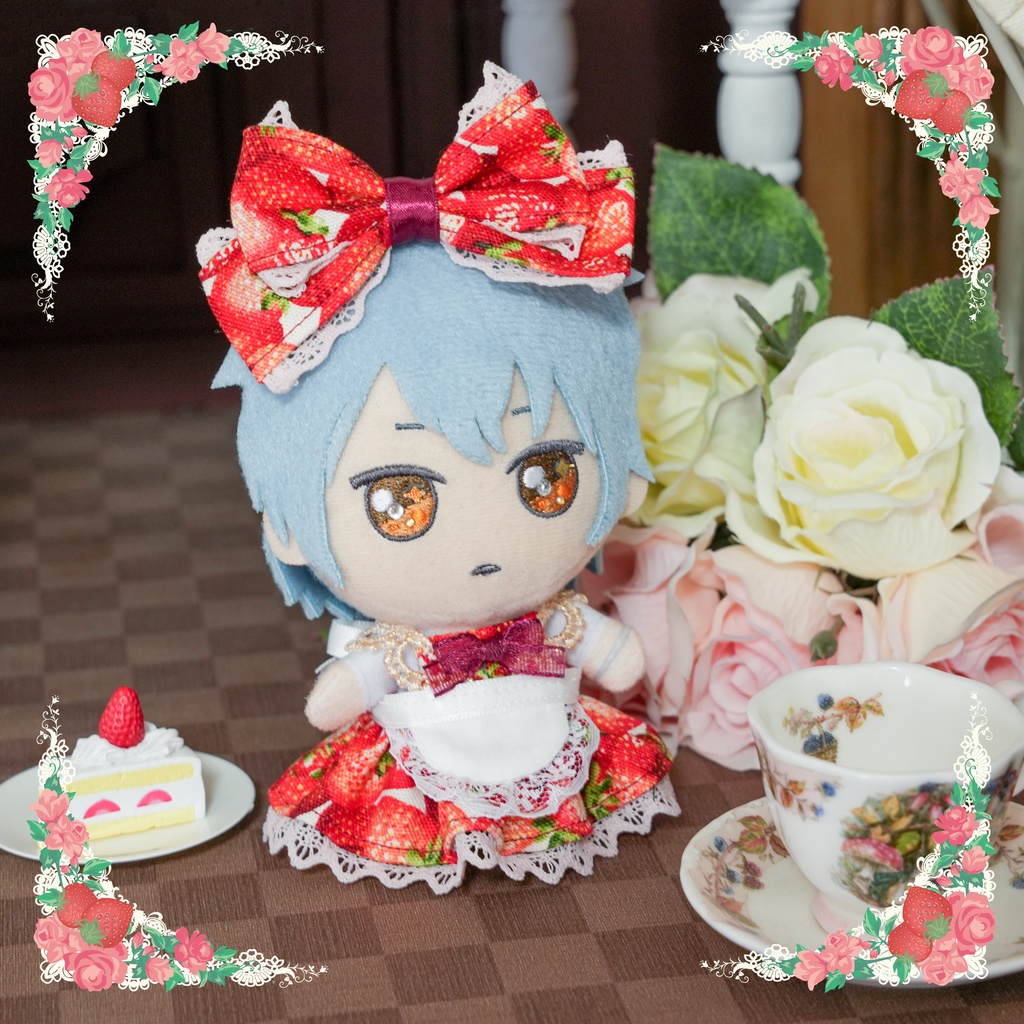 いちごエプロンコーデ