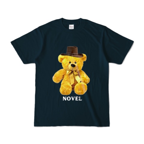 カウボーイハットをかぶった愛らしいクマ-カラーTシャツ