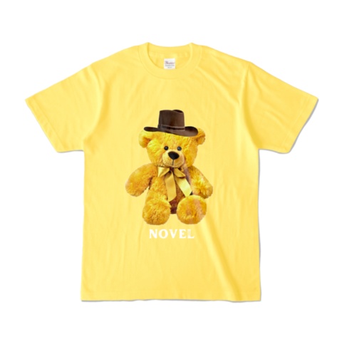 カウボーイハットをかぶった愛らしいクマ-カラーTシャツ