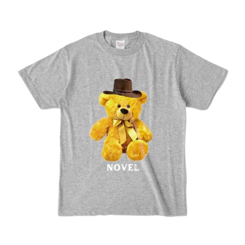 カウボーイハットをかぶった愛らしいクマ-カラーTシャツ