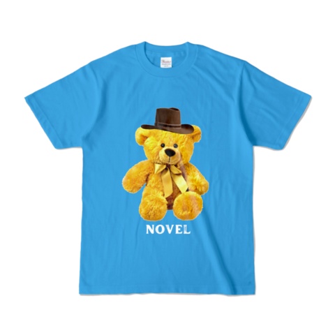 カウボーイハットをかぶった愛らしいクマ-カラーTシャツ