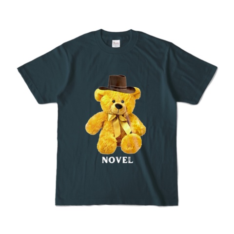 カウボーイハットをかぶった愛らしいクマ-カラーTシャツ