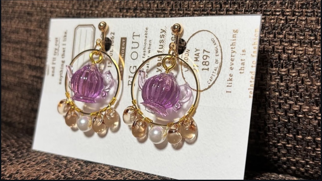 ティーポット🫖のイヤリング(ピアス変更可) ニッケルフリー対応