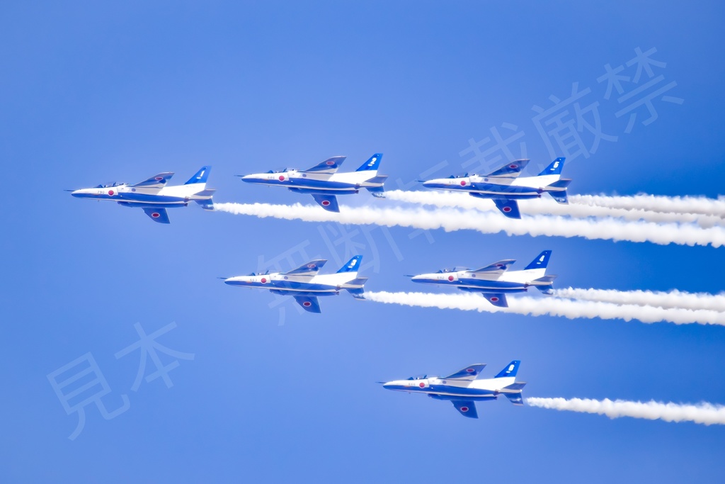 ブルーインパルス(No.02)