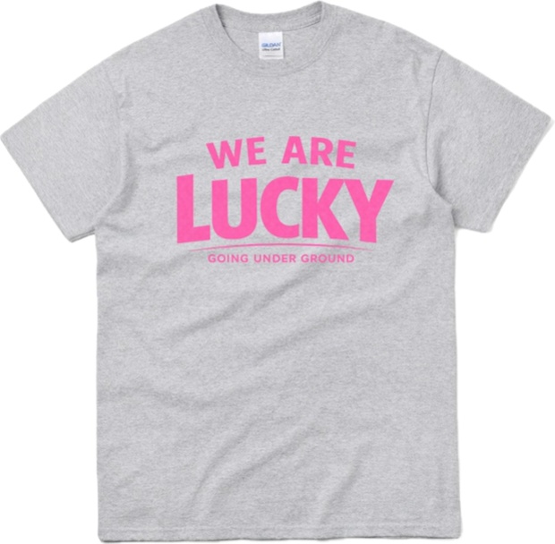 "WE ARE  LUCKY" tour Tシャツ