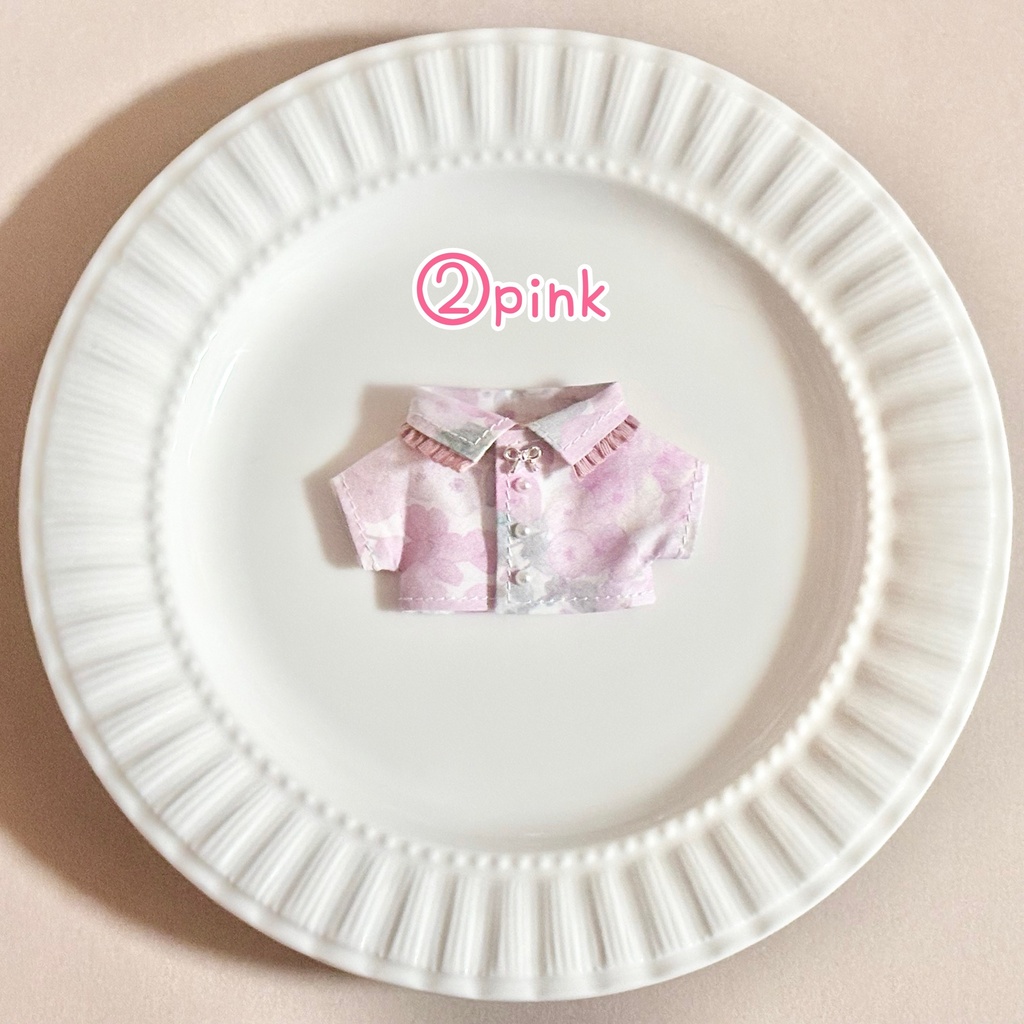 夏のお花のフリルシャツ