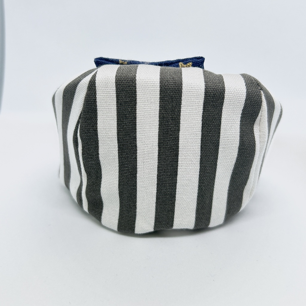 クッションソファ