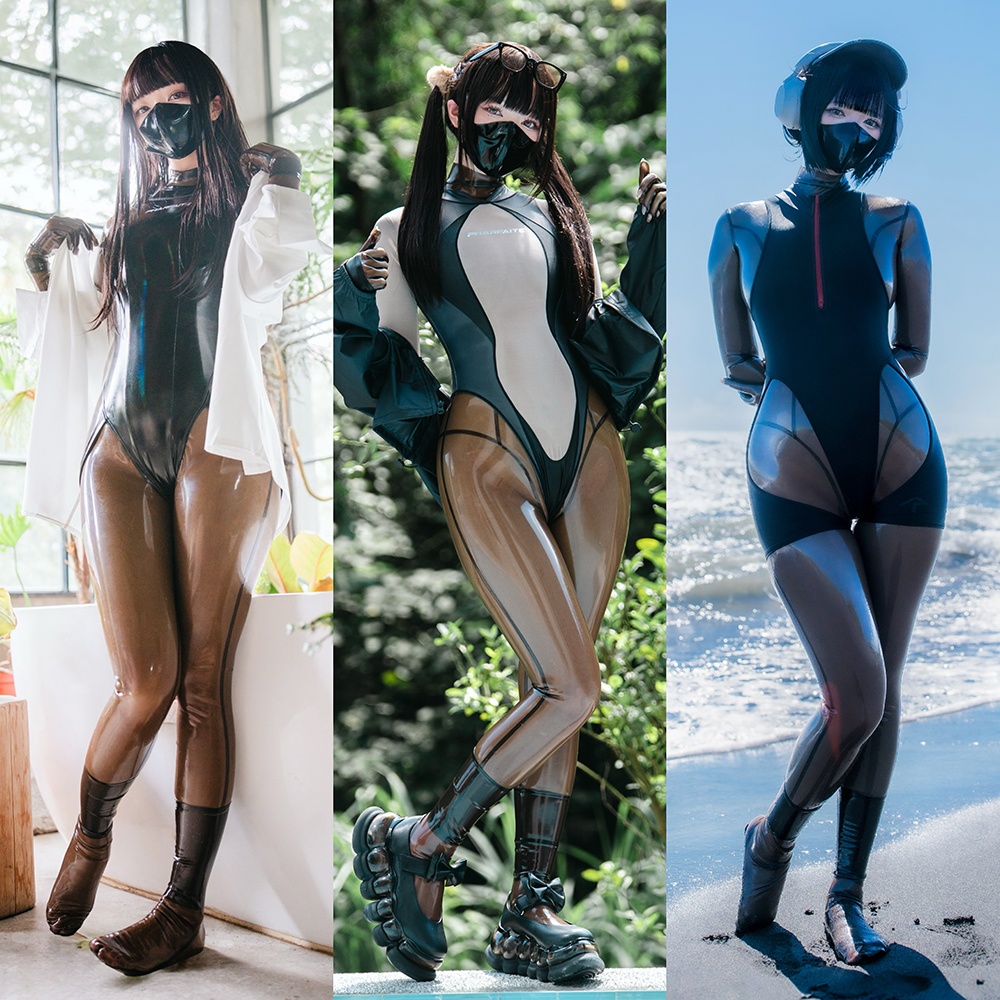 写真集《光の波間 Where Water Breathes》