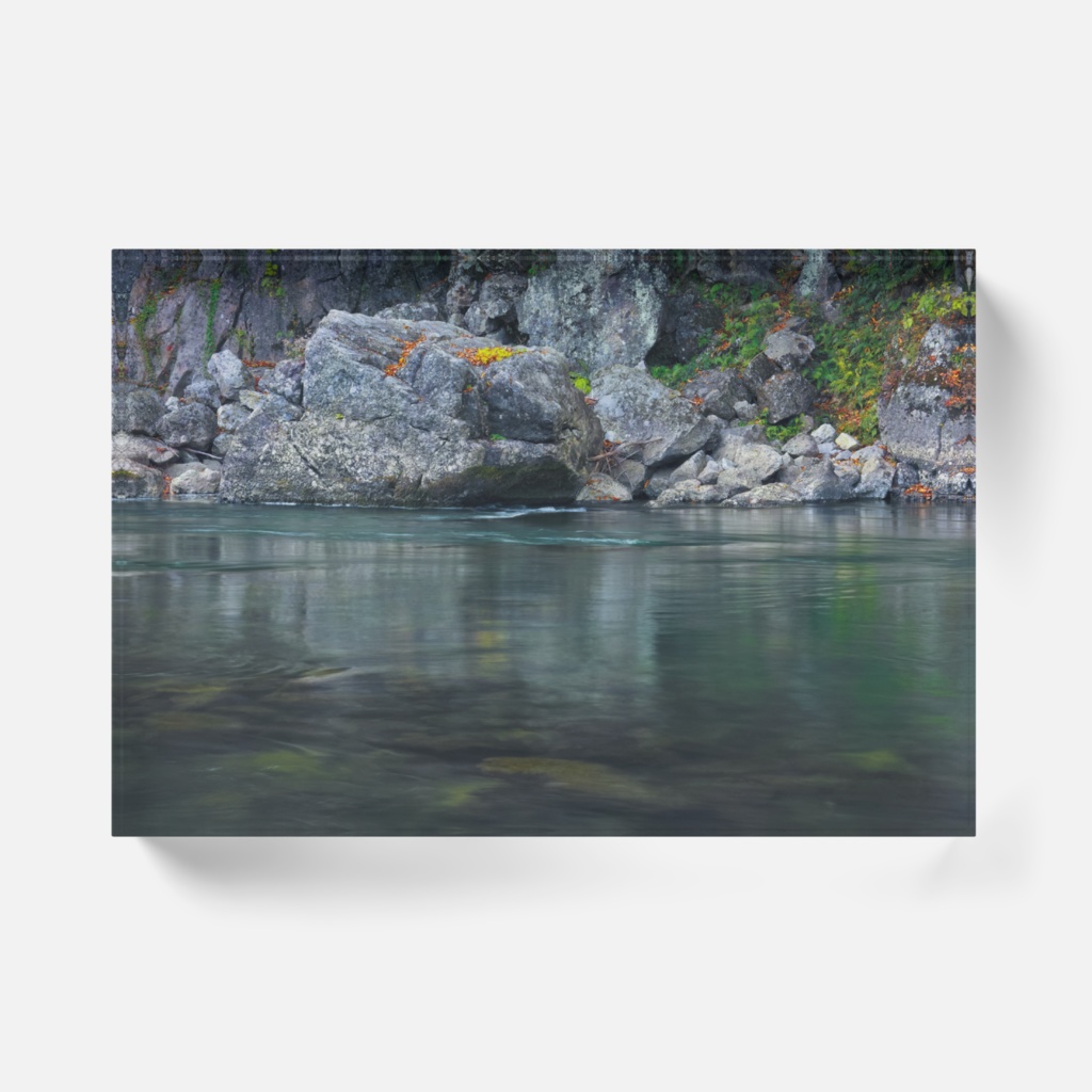 川のアクリルブロック