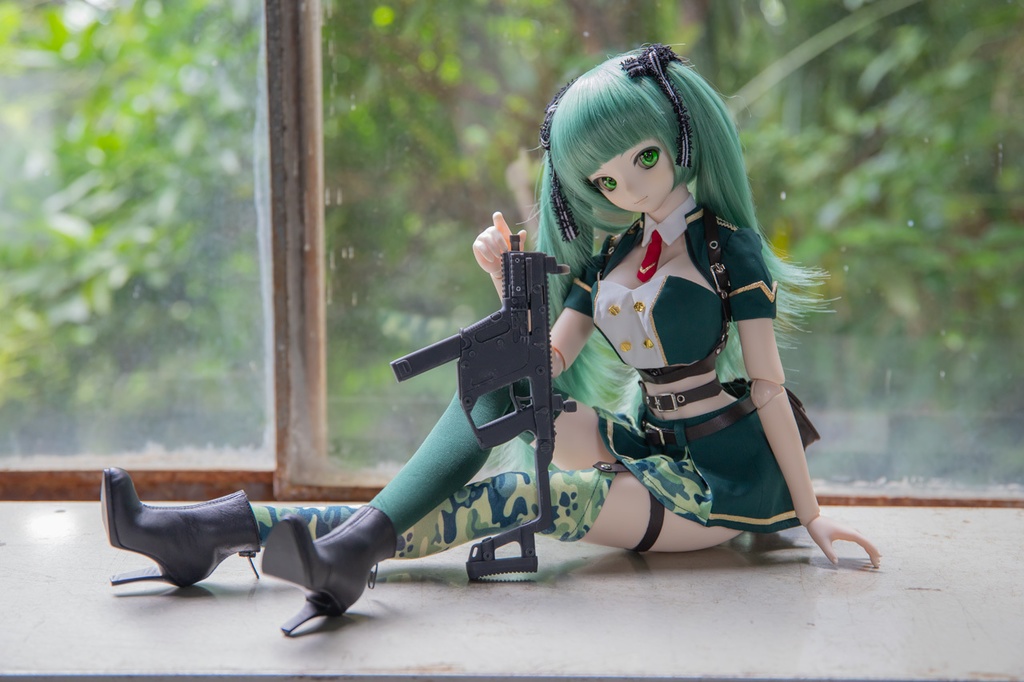 1/3スケール サブマシンガン クリスベクター