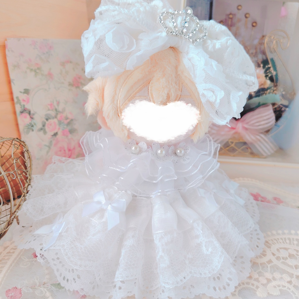 №B04-06 【特別価格】ティアラ リボン　ドレス　１６cm　ぬい服