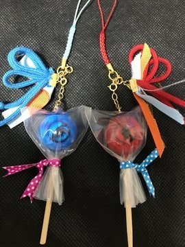 可愛い琴葉姉妹の可愛い眼球りんご飴ストラップ