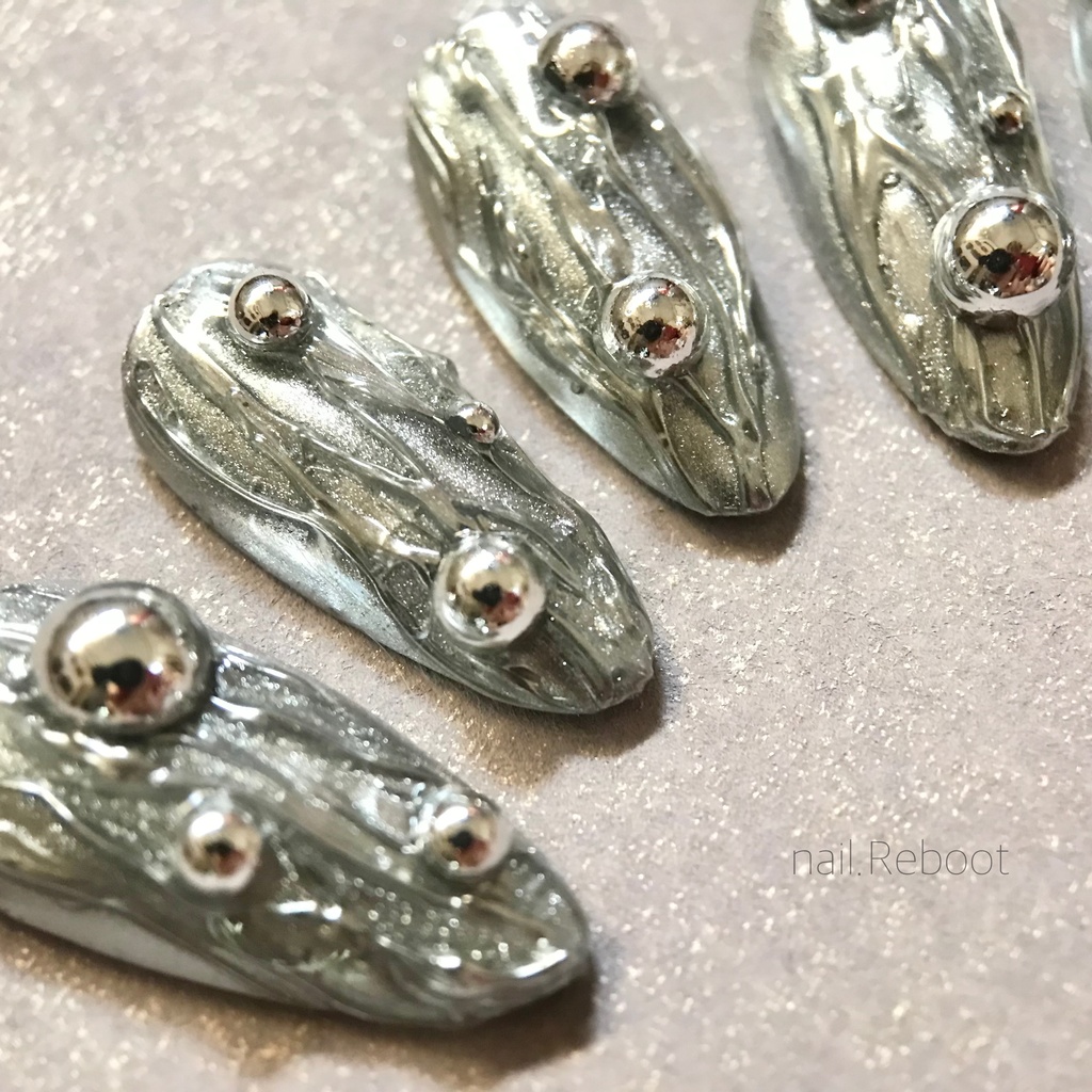 シルバーネイル