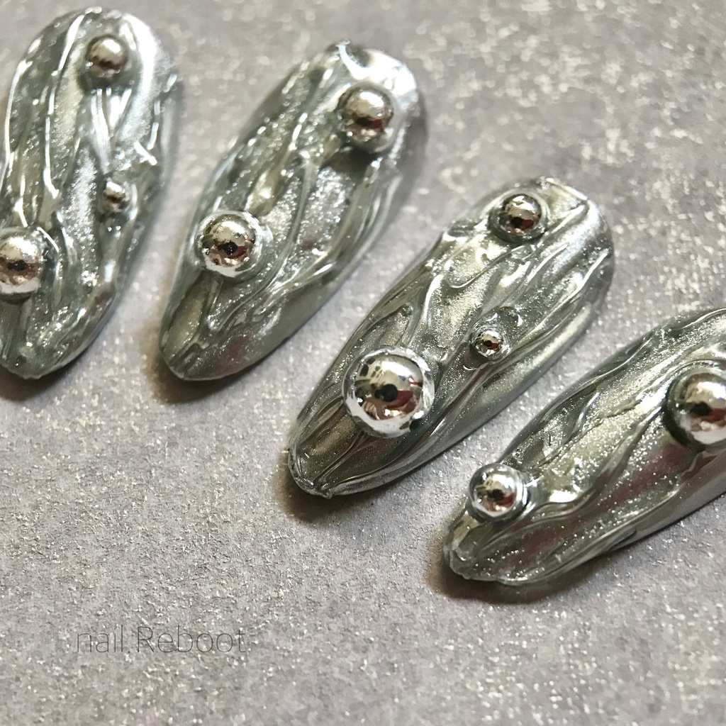 シルバーネイル