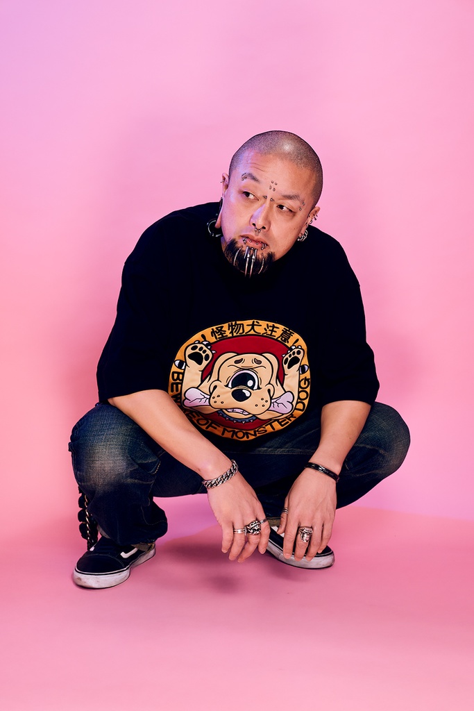 GALFY✖️MonsterParty コラボTシャツ 怪物犬注意!