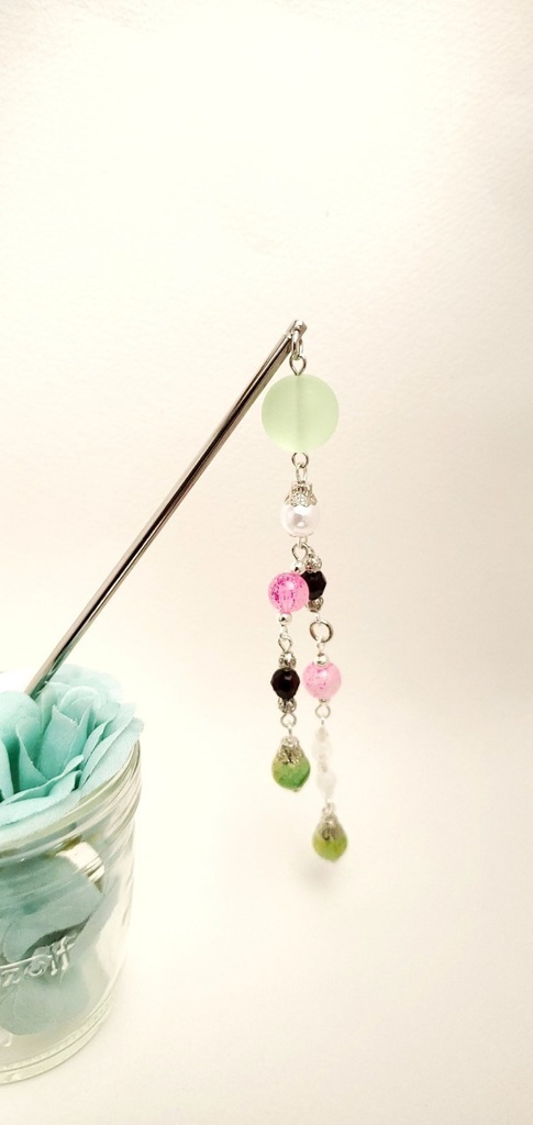 甘露寺蜜璃イメージ　簪