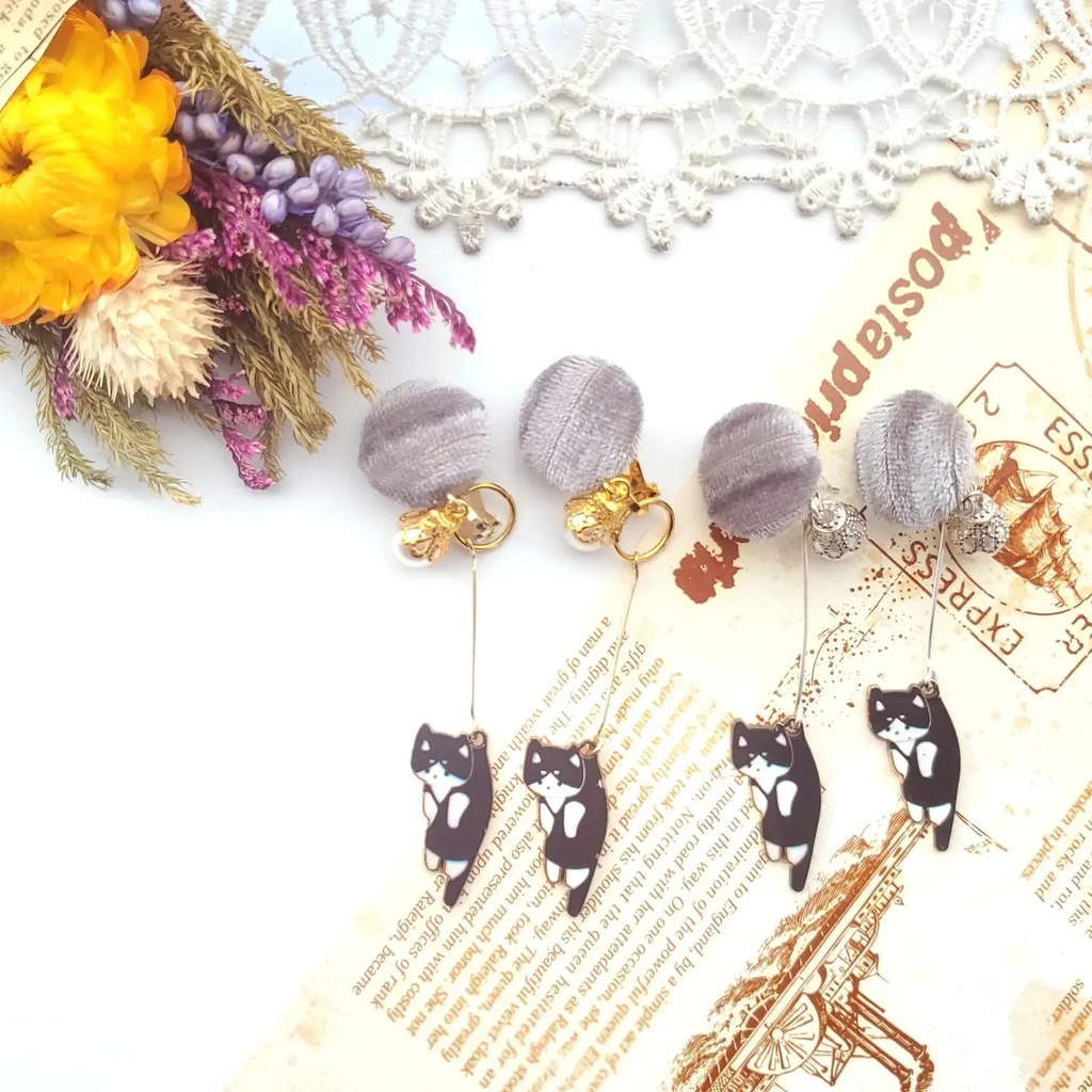 ブラブラ猫ちゃんピアス イヤリングB級品