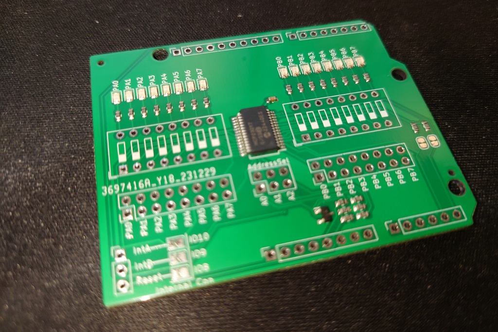 IOエキスパンダーMCP23017用Arduinoシールド