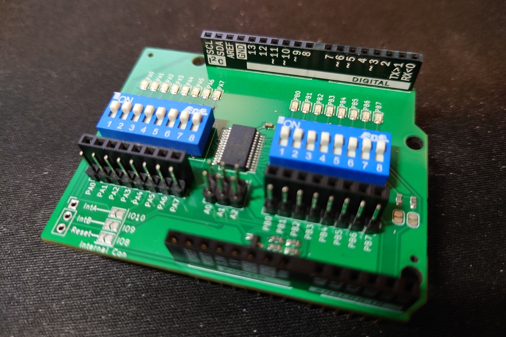 IOエキスパンダーMCP23017用Arduinoシールド
