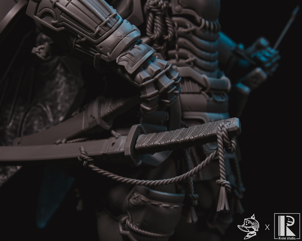 【Howard Hsu x R-one studio】姬兜虫